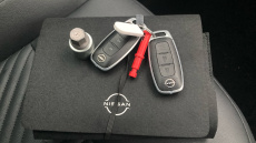 Nissan Juke 1.0 DiG-T Tekna 5dr Petrol Hatchback